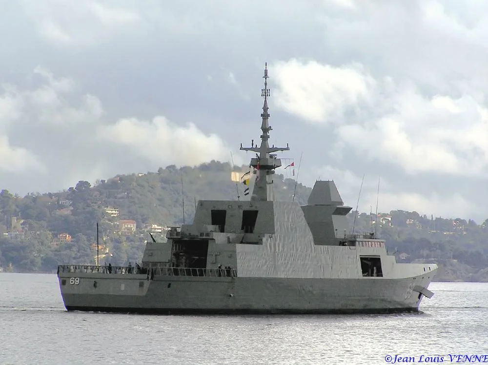 Appareillage de lâ€™Intrepid