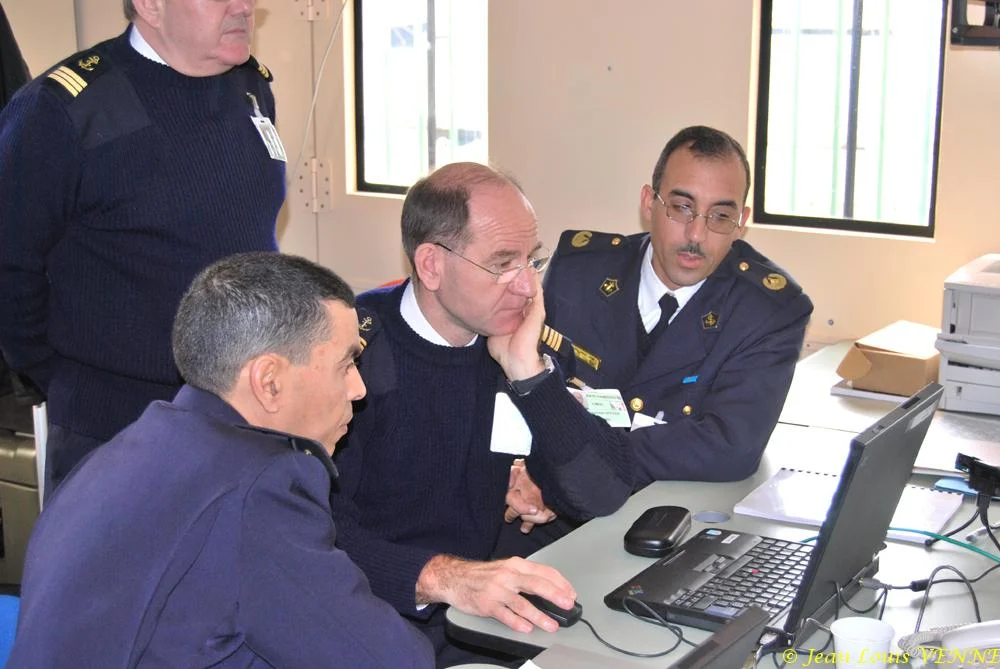 Au PC franco-algérien de l'exercice Raïs Hamidou