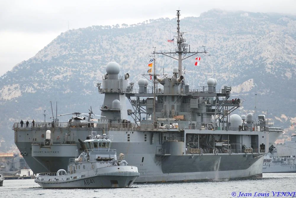 Départ de Toulon de l’USS Whitney