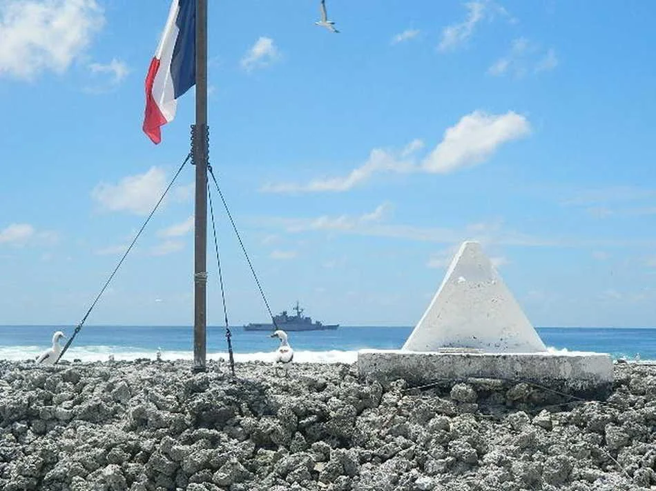 La frégate de surveillance PRAIRIAL à Clipperton