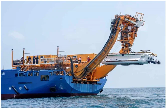 Le navire support de sous-marin de sauvetage de la marine indienne