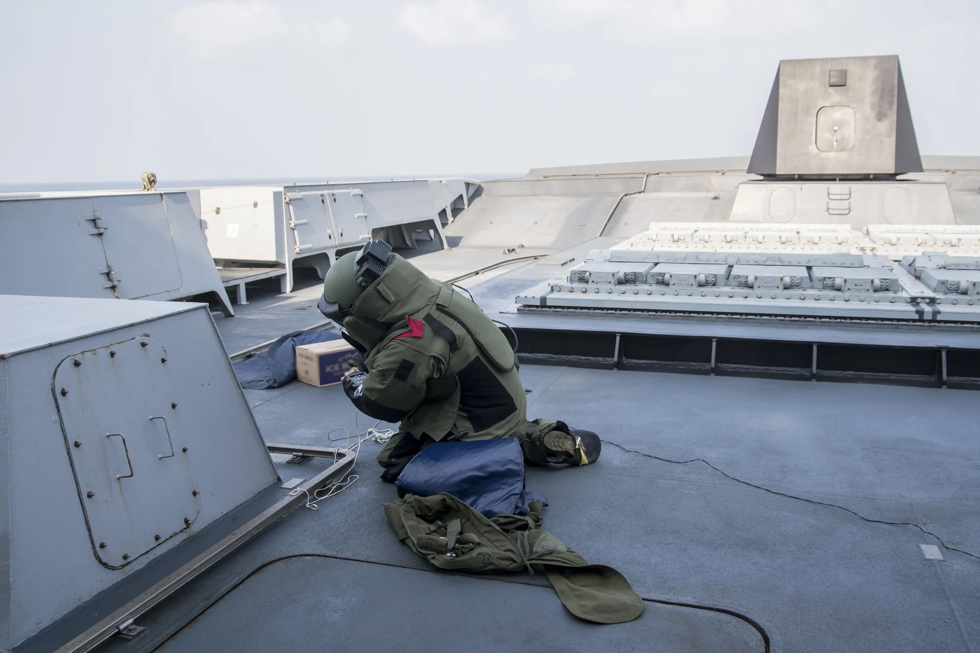 Un plongeur-démineur intervient sur une charge