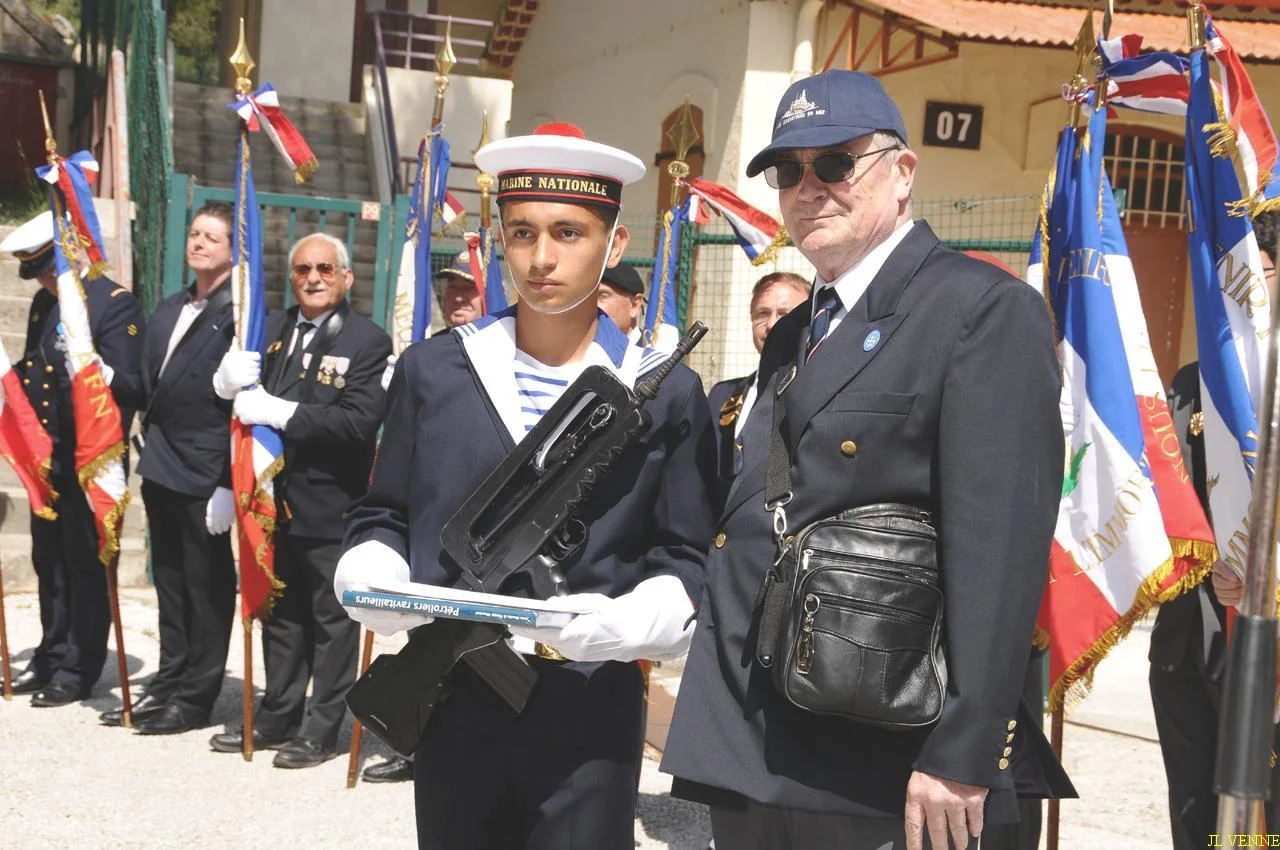 Remise des diplômes aux stagiaires de la Préparation Militaire Marine de LA SEYNE SUR MER