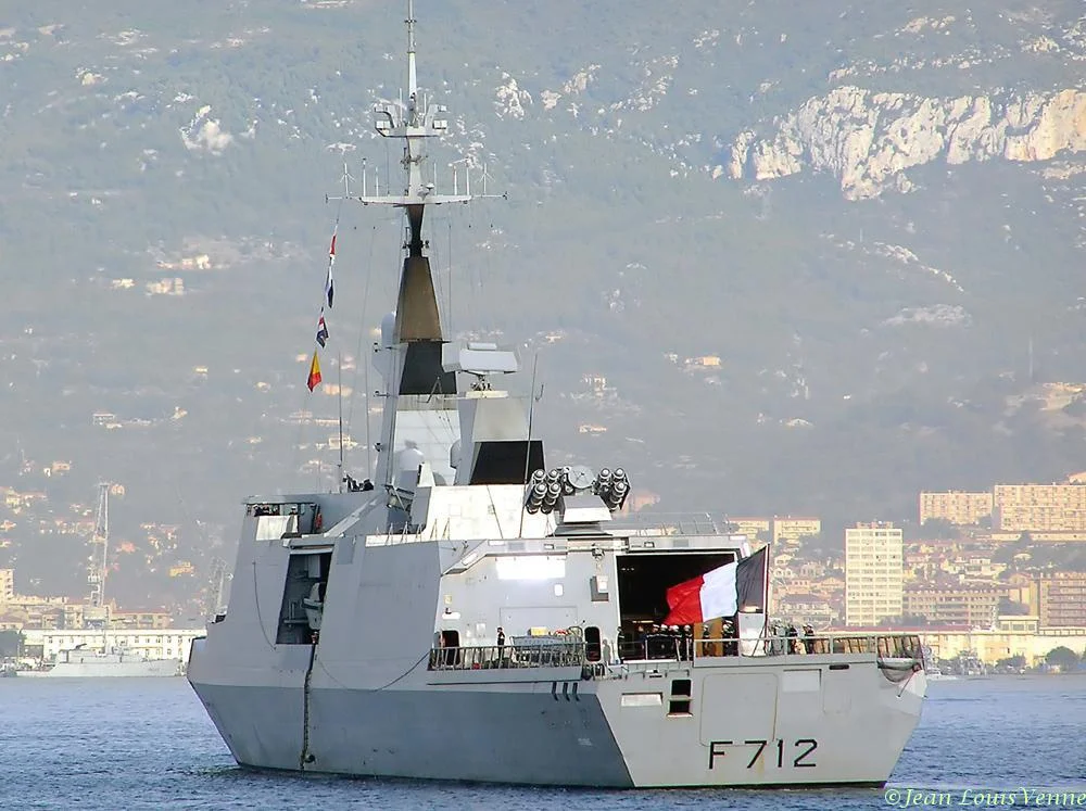 La frégate Courbet rentre du Liban