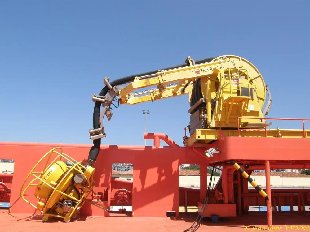 Le skimmer du Clara Campoamor