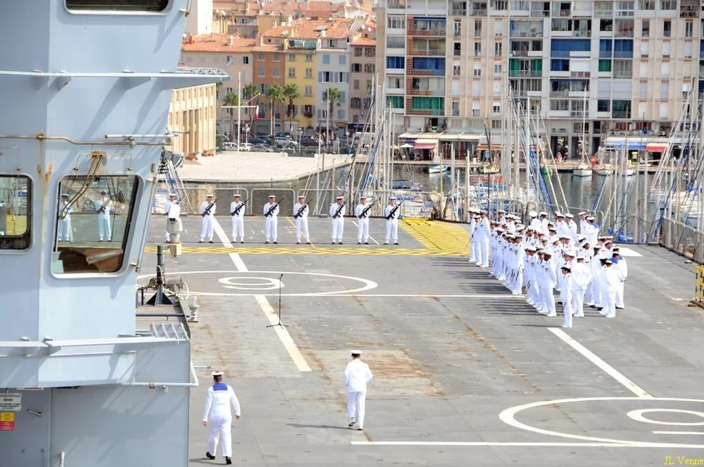 Prise de commandement du BPC Mistral