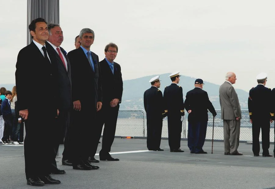 Le président et les autorités