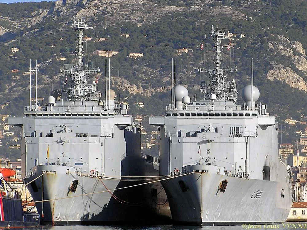 Le Foudre et le Siroco au quai dâ€™honneur de Toulon