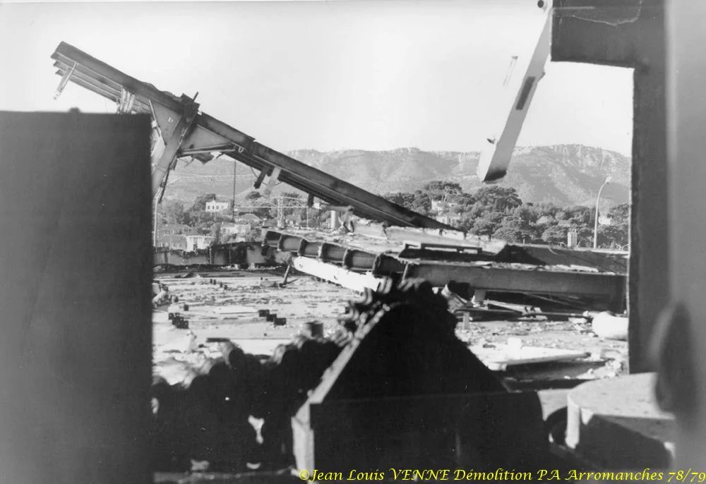 Démolition de l'Arromanches