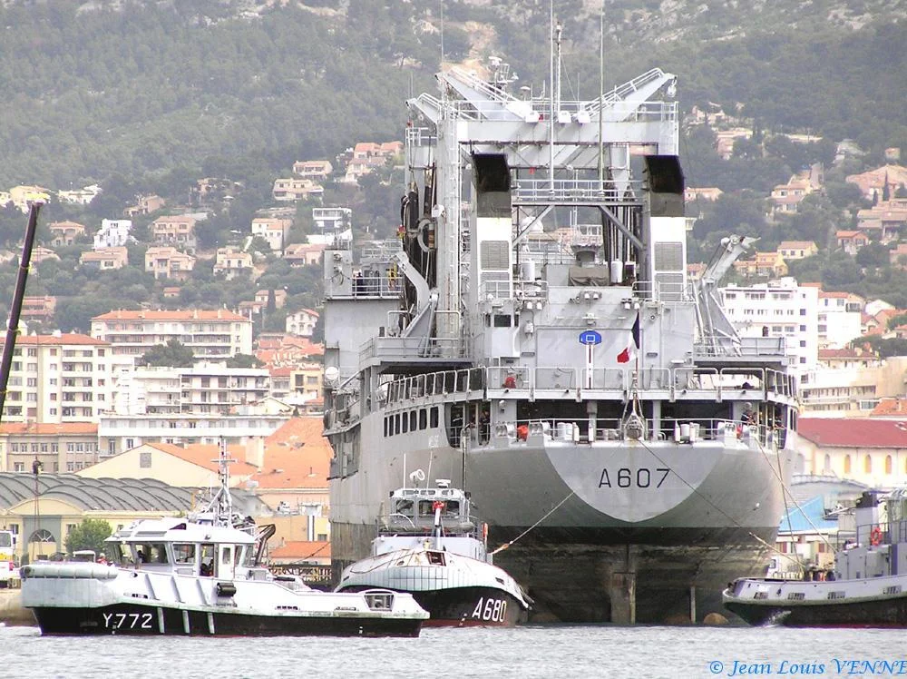 La Meuse entre au bassin