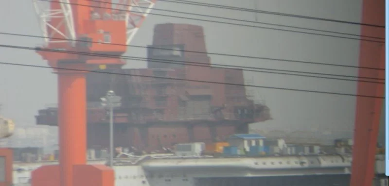 Le porte-avions chinois Varyag