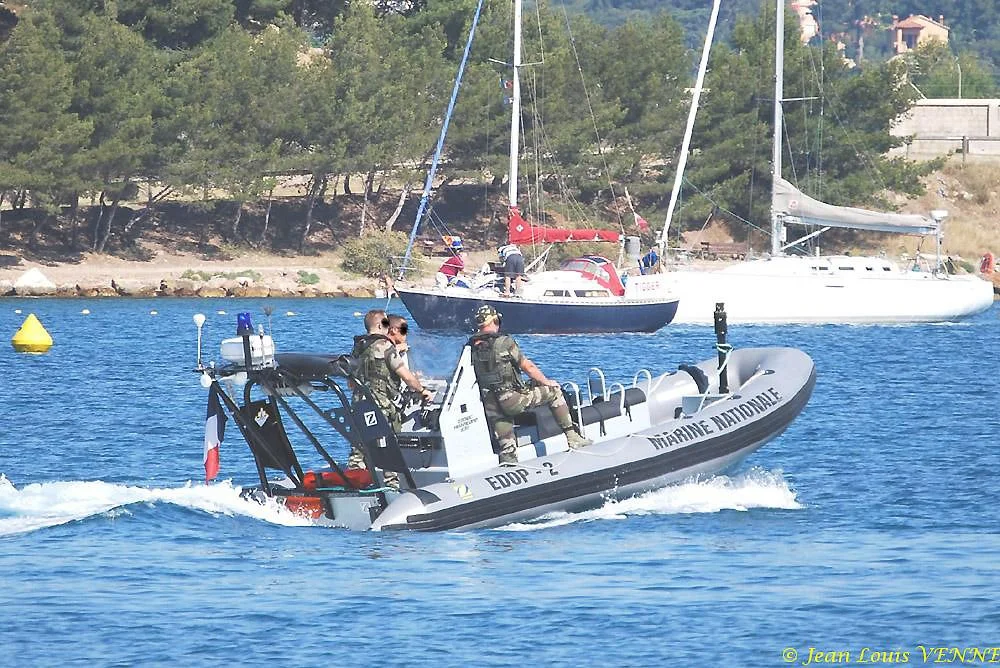 L'Embarcation de Drome Opérationnelle Protection