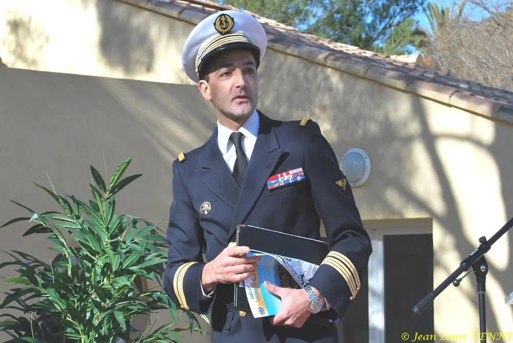 Le capitaine de vaisseau Piaton