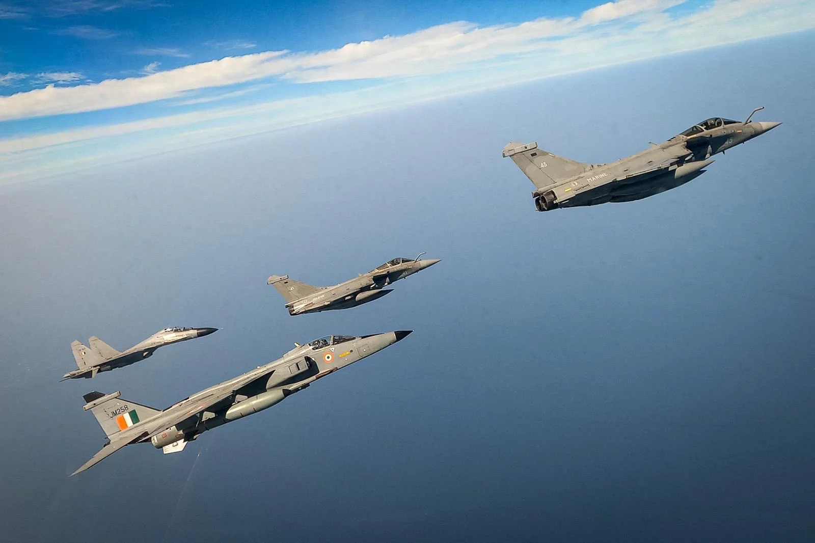 Des chasseurs Rafale Marine français et Rafale indiens