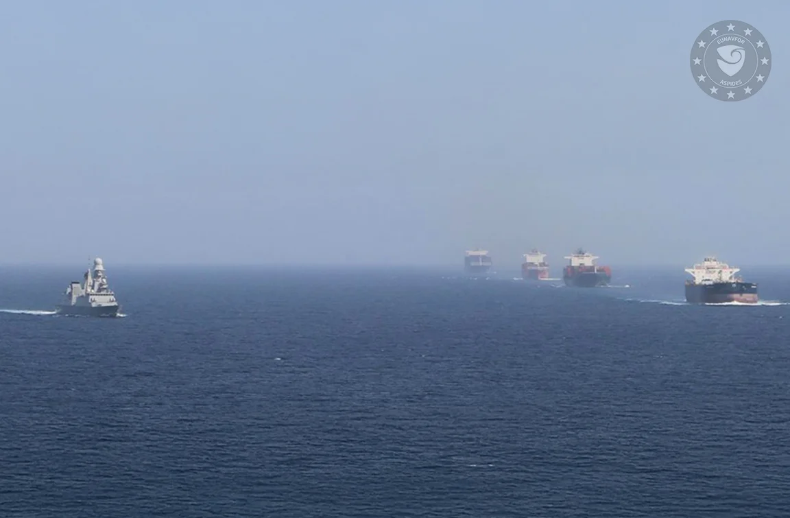 Les bâtiments de la mission Aspides assurent la protection de navires de commerce