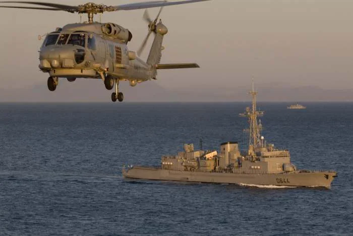 Le Primauguet a dû géré des menaces aériennes et de surface conventionnelles ou asymétriques