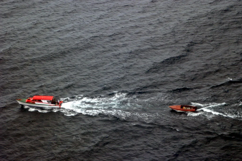 Sauvetage d’une embarcation au large de NUKU-HIVA (Polynésie française)