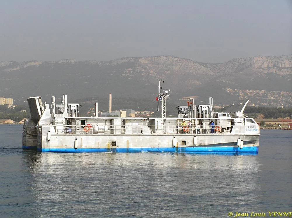 Le nouveau catamaran de débarquement de la CNIM