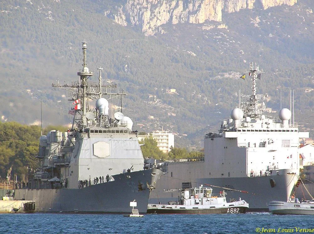 Escale du croiseur USS San Jacinto Ã  Toulon