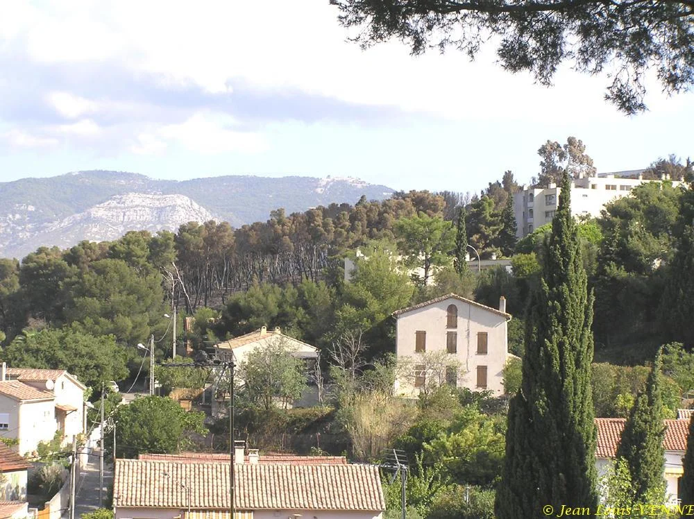 Les dégâts provoqués par l'incendie au CIN St Mandrier