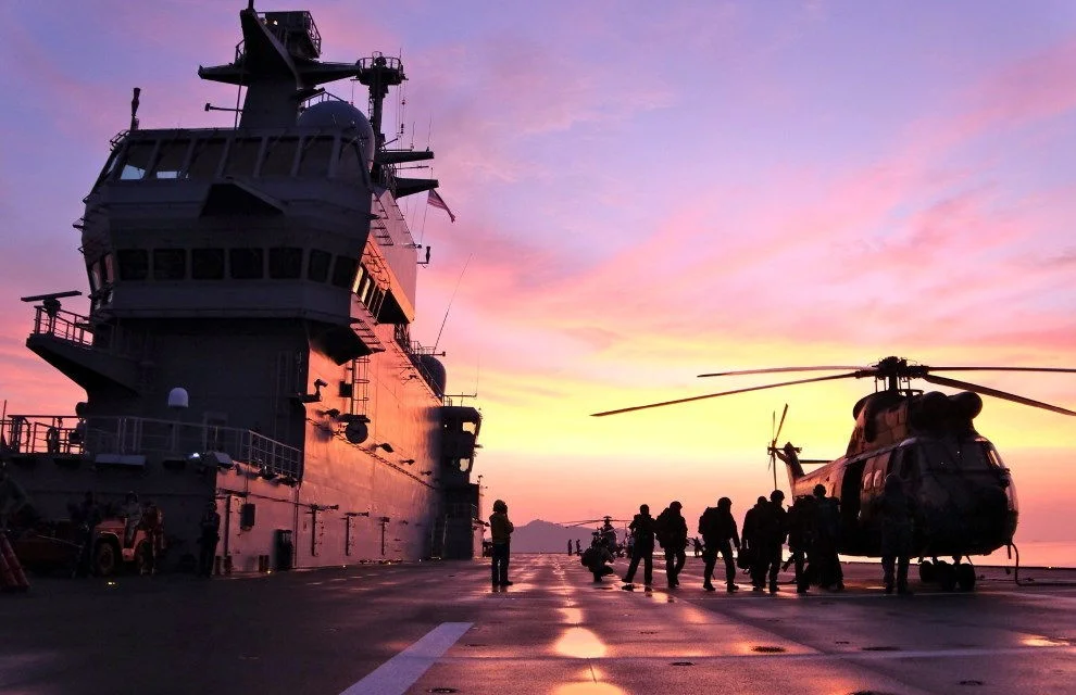 Les forces malaisiennes et françaises soutiennent les populations sinistrées