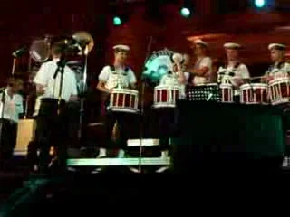 Le bagad de Lann-Bihoué Ã  Aubenas