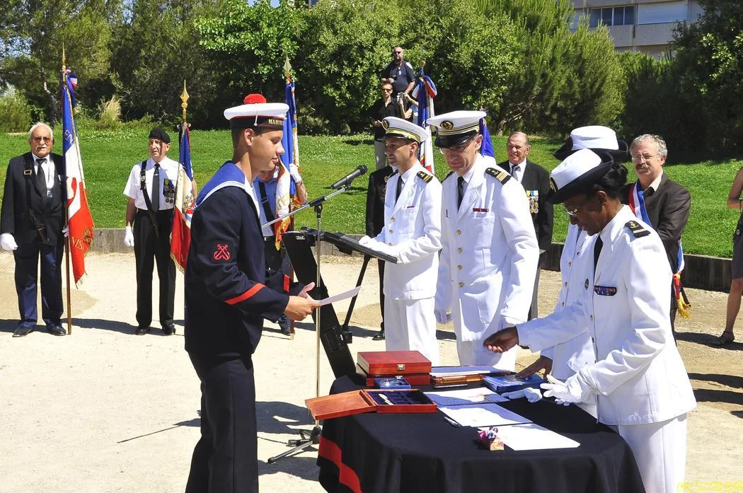 Les stagiaires de la préparation militaire marine de La Seyne-sur-mer reçoivent leur brevet