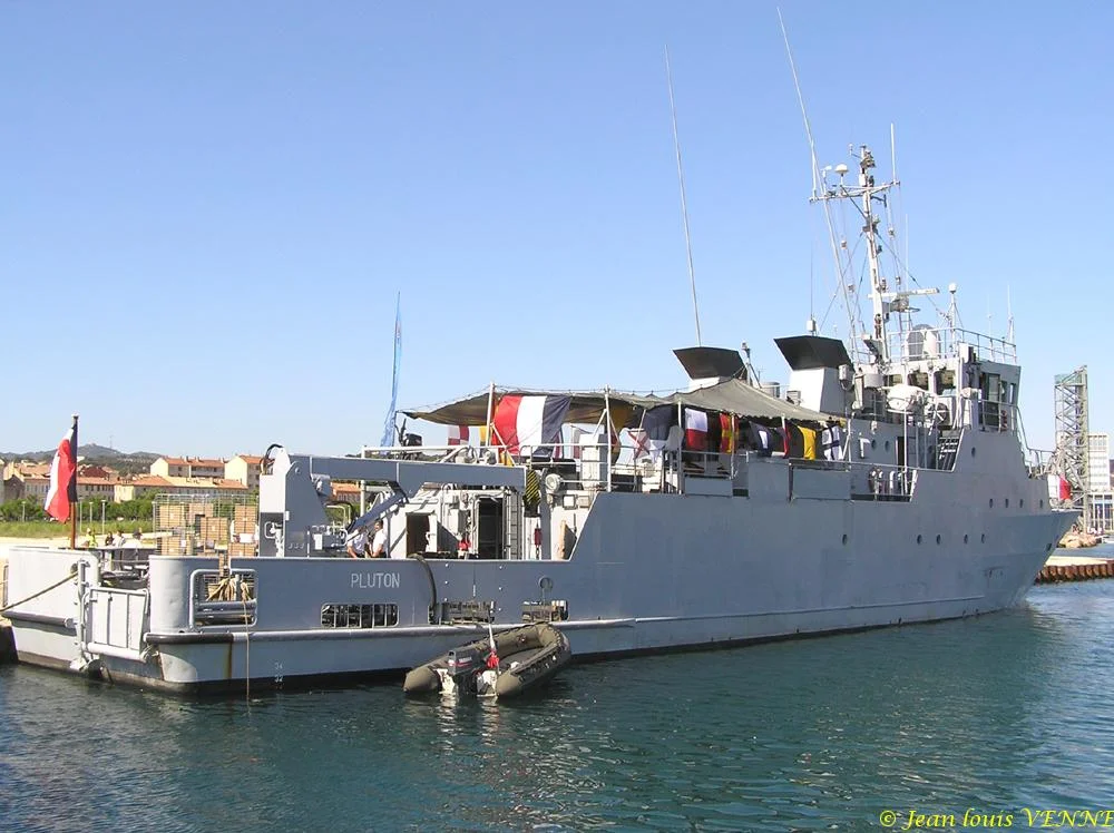 Le Bâtiment Base de Plongeurs Démineurs Pluton