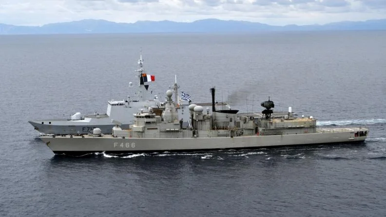 Le Courbet et la frégate grecque Nikifiros Fokas