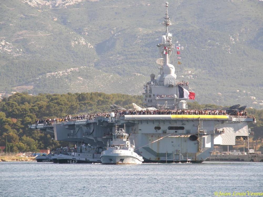 Sortie des familles du Charles de Gaulle