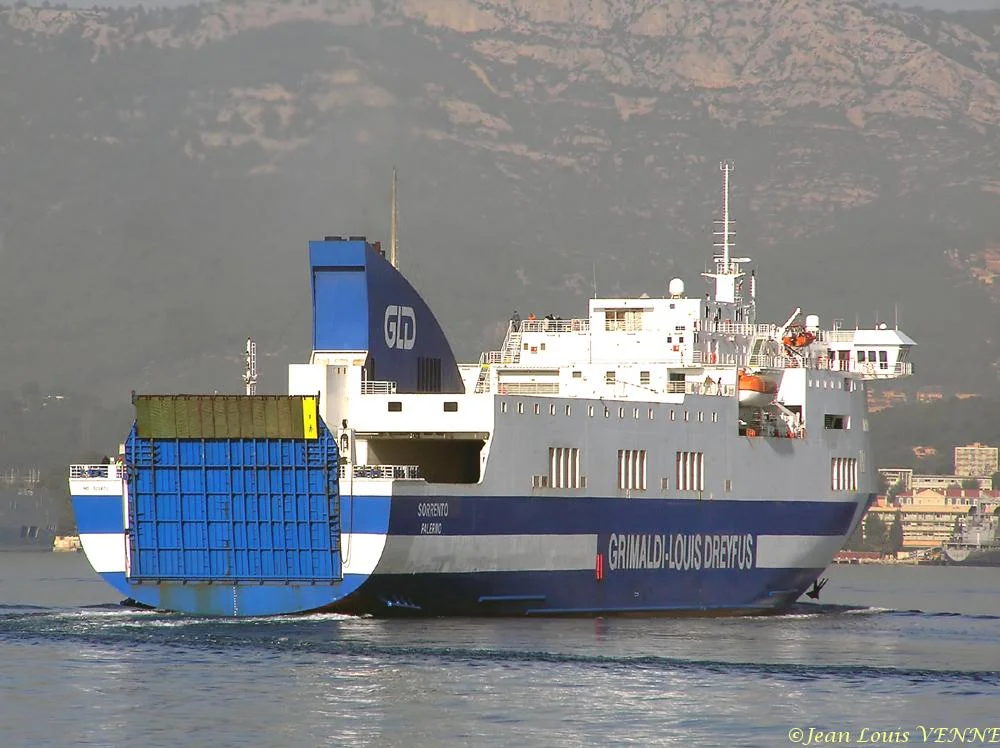 Arrivée Ã  Toulon du Sorrento
