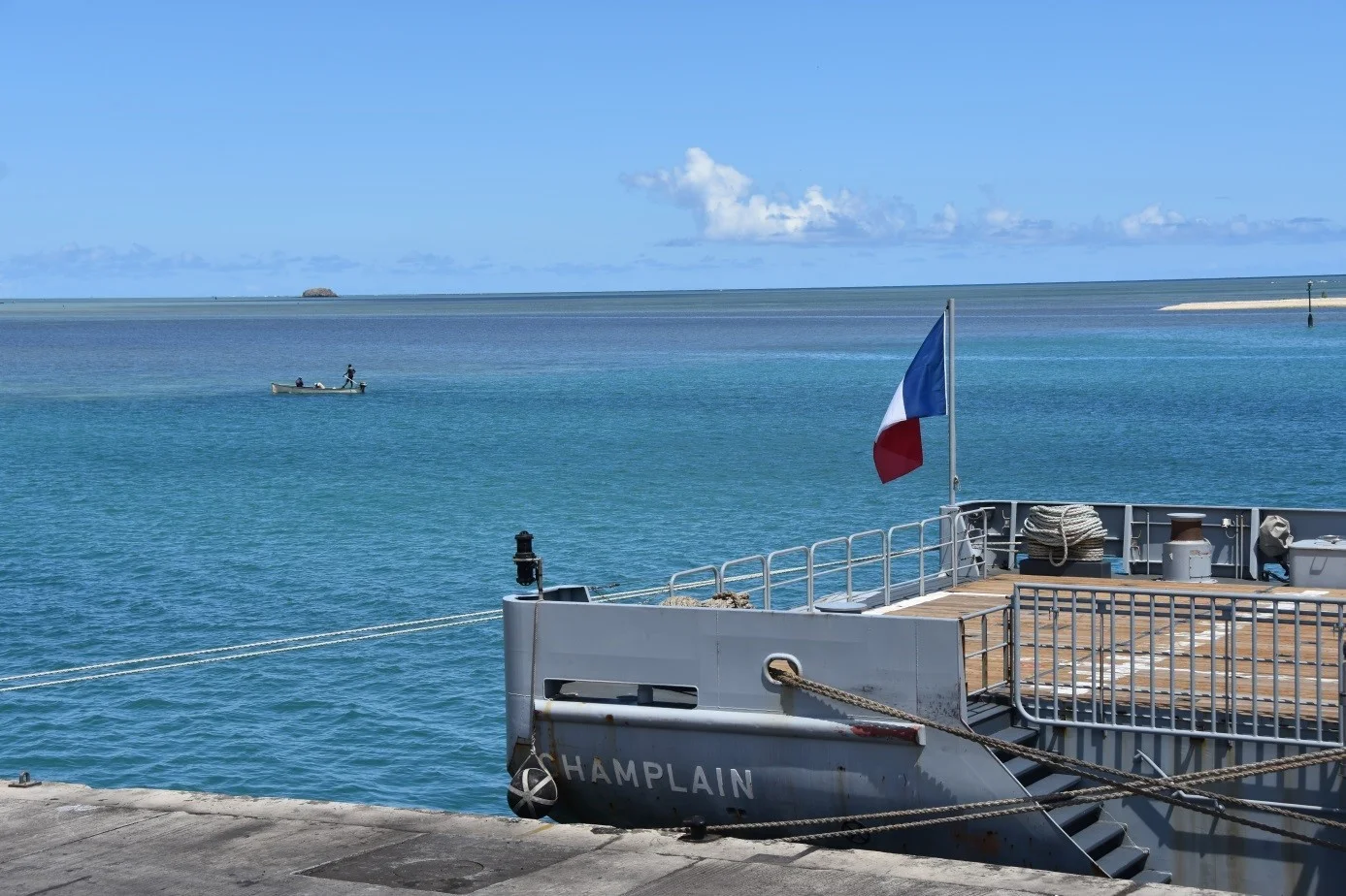 Le Champlain accosté à Port-Mathurin