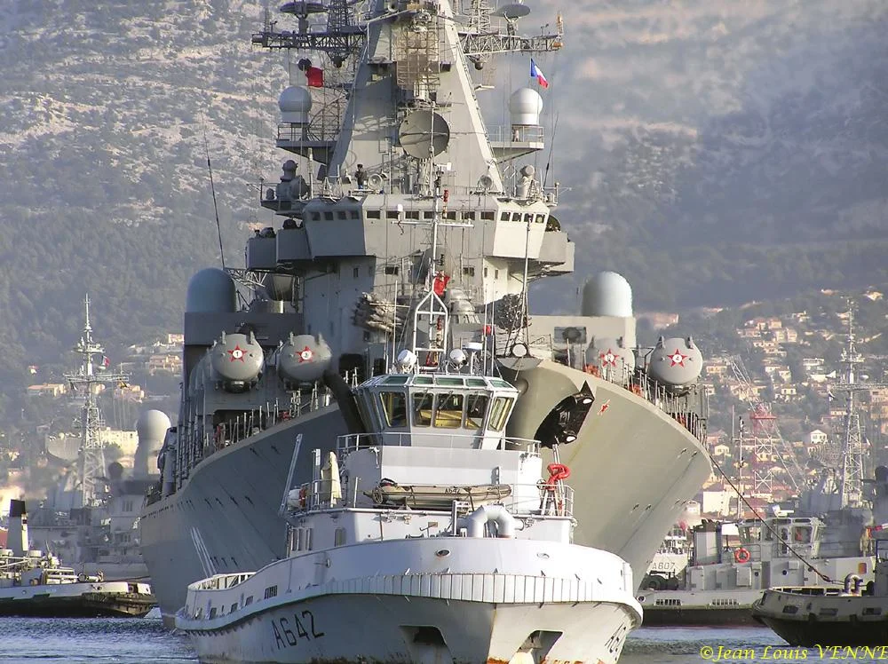 Arrivée Ã  toulon du croiseur Russe Moskva