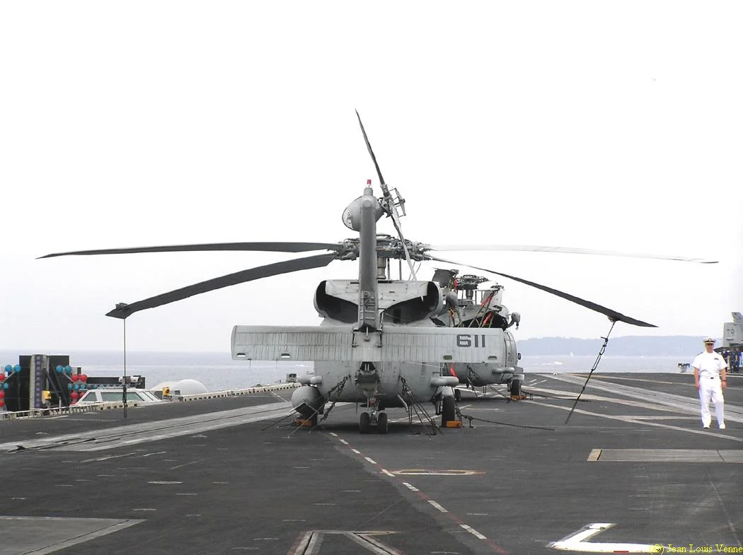 Hélicoptère Seahawk SH-60