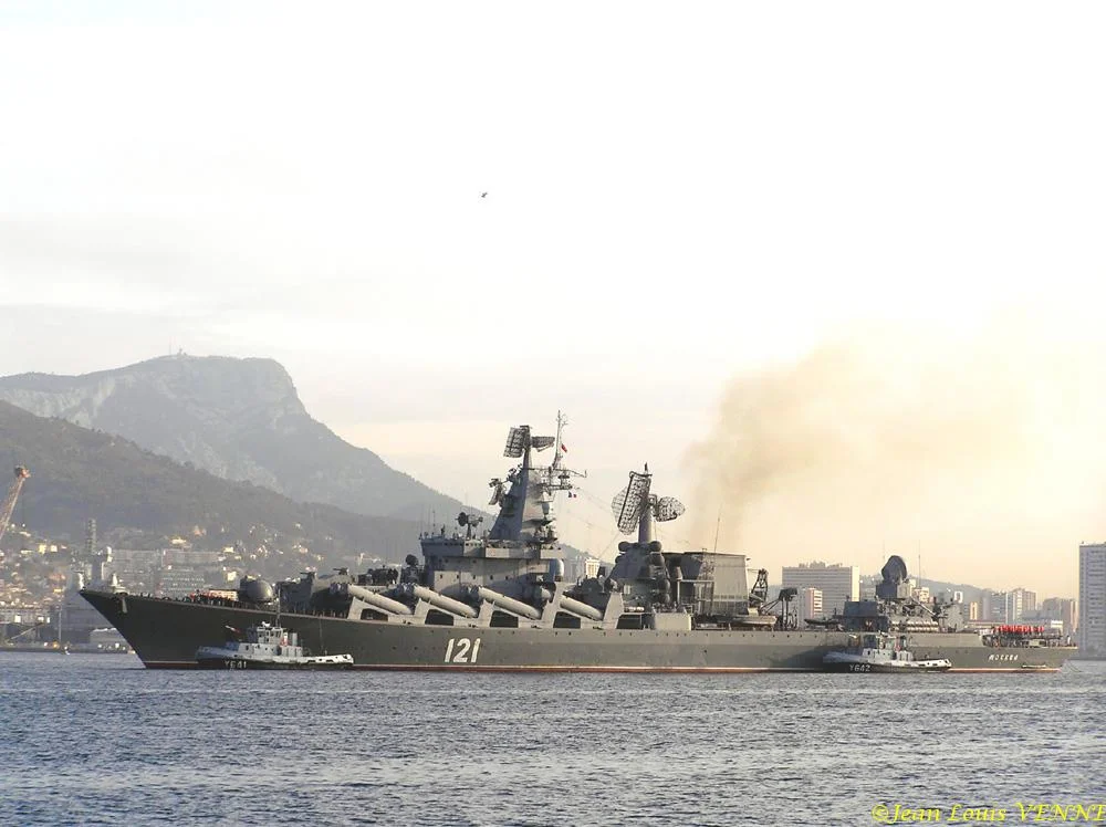Arrivée Ã  toulon du croiseur Russe Moskva