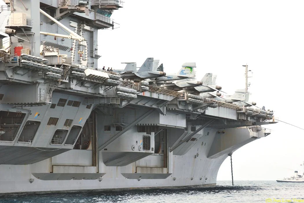 Le porte-avions USS Harry Truman